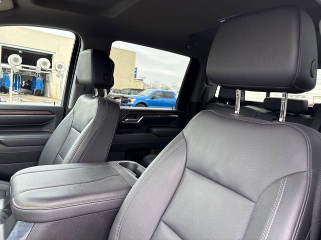 Used 2024 GMC Sierra 2500 SLT w/ SLT Convenience Package AWD/4WD image 9