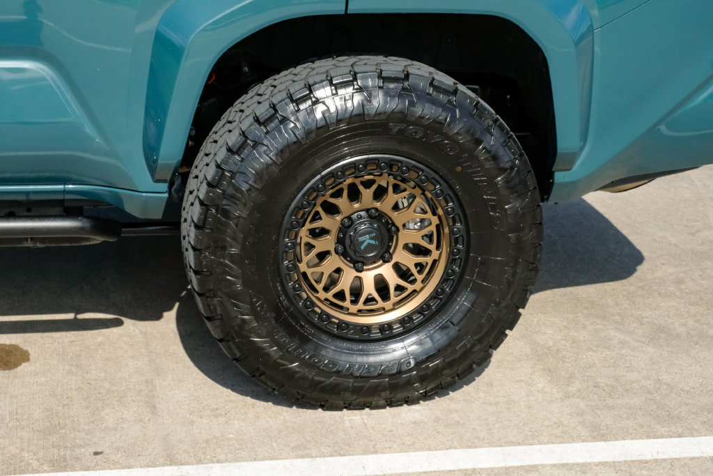 Used 2025 Toyota 4Runner Trailhunter AWD/4WD image 68
