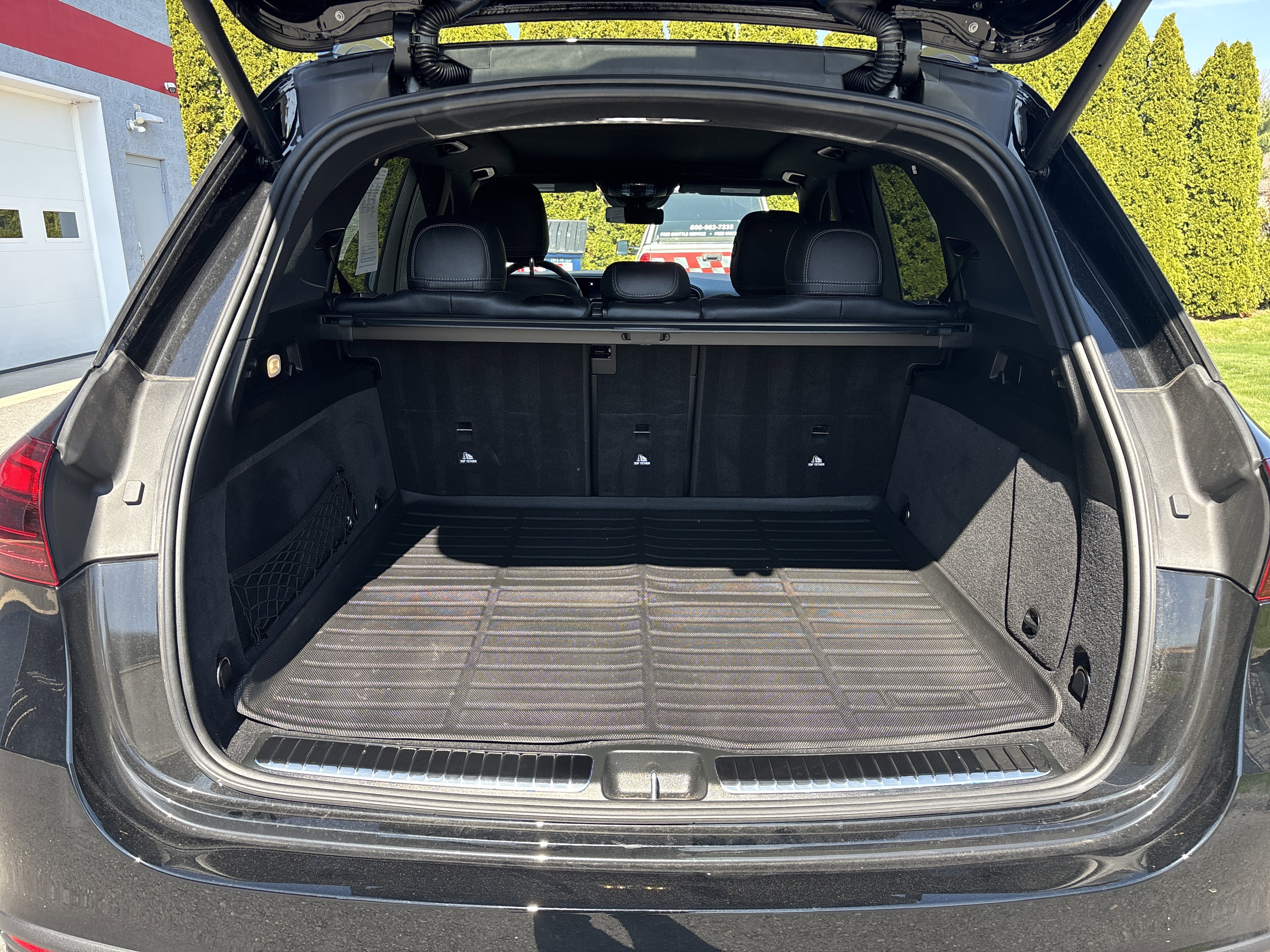 Used 2025 Mercedes-Benz GLE 350 4MATIC image 5