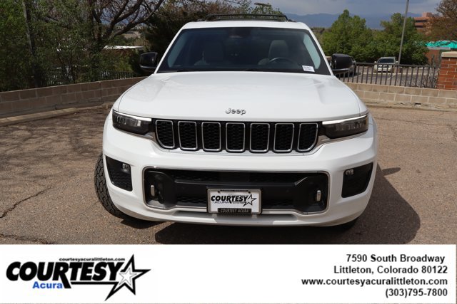 Used 2022 Jeep Grand Cherokee L Overland w/ Luxury Tech Group IV AWD/4WD image 2
