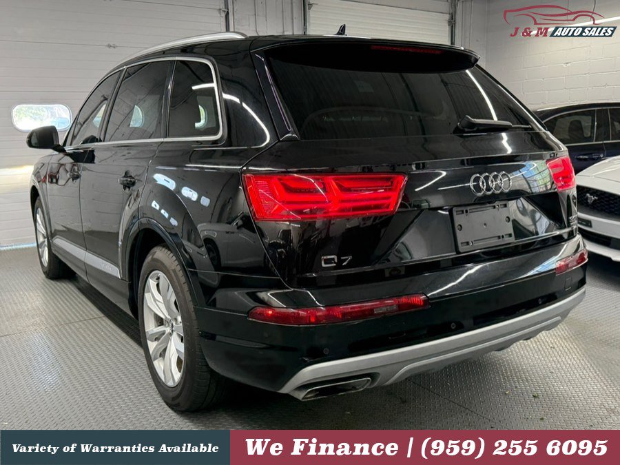Used 2017 Audi Q7 3.0T Premium AWD/4WD image 10