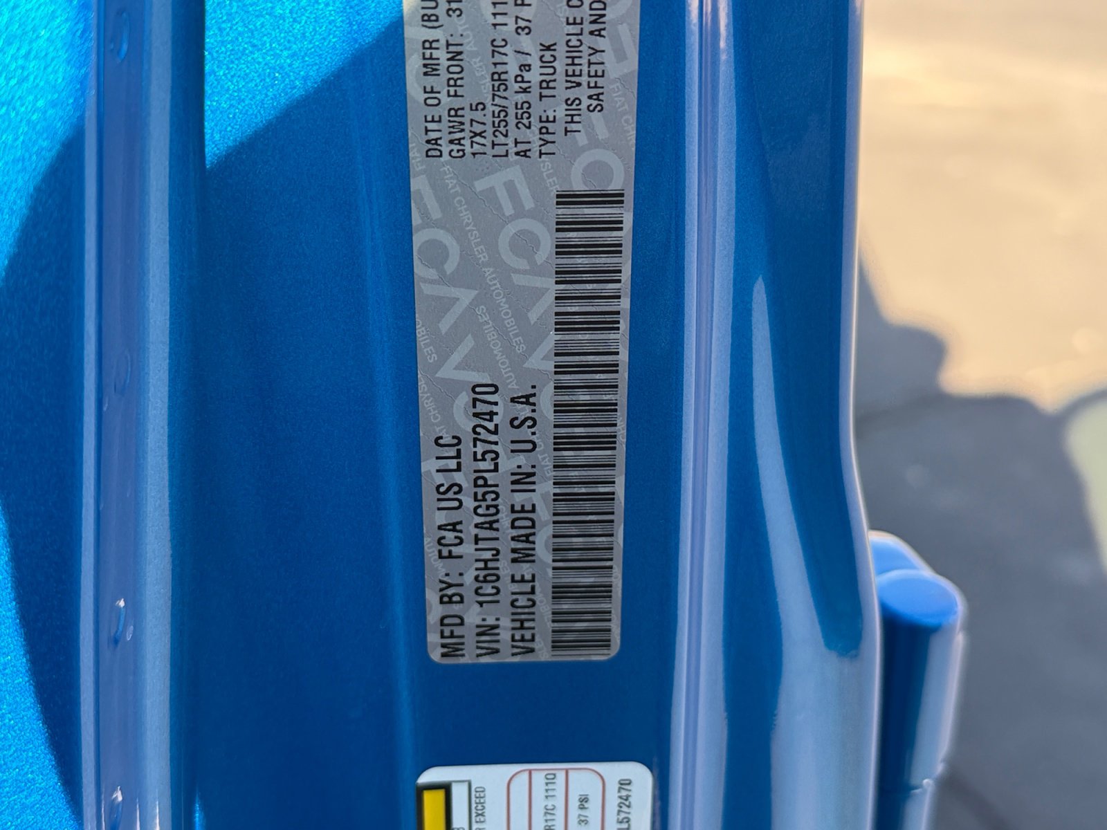 Used 2023 Jeep Gladiator Willys image 34