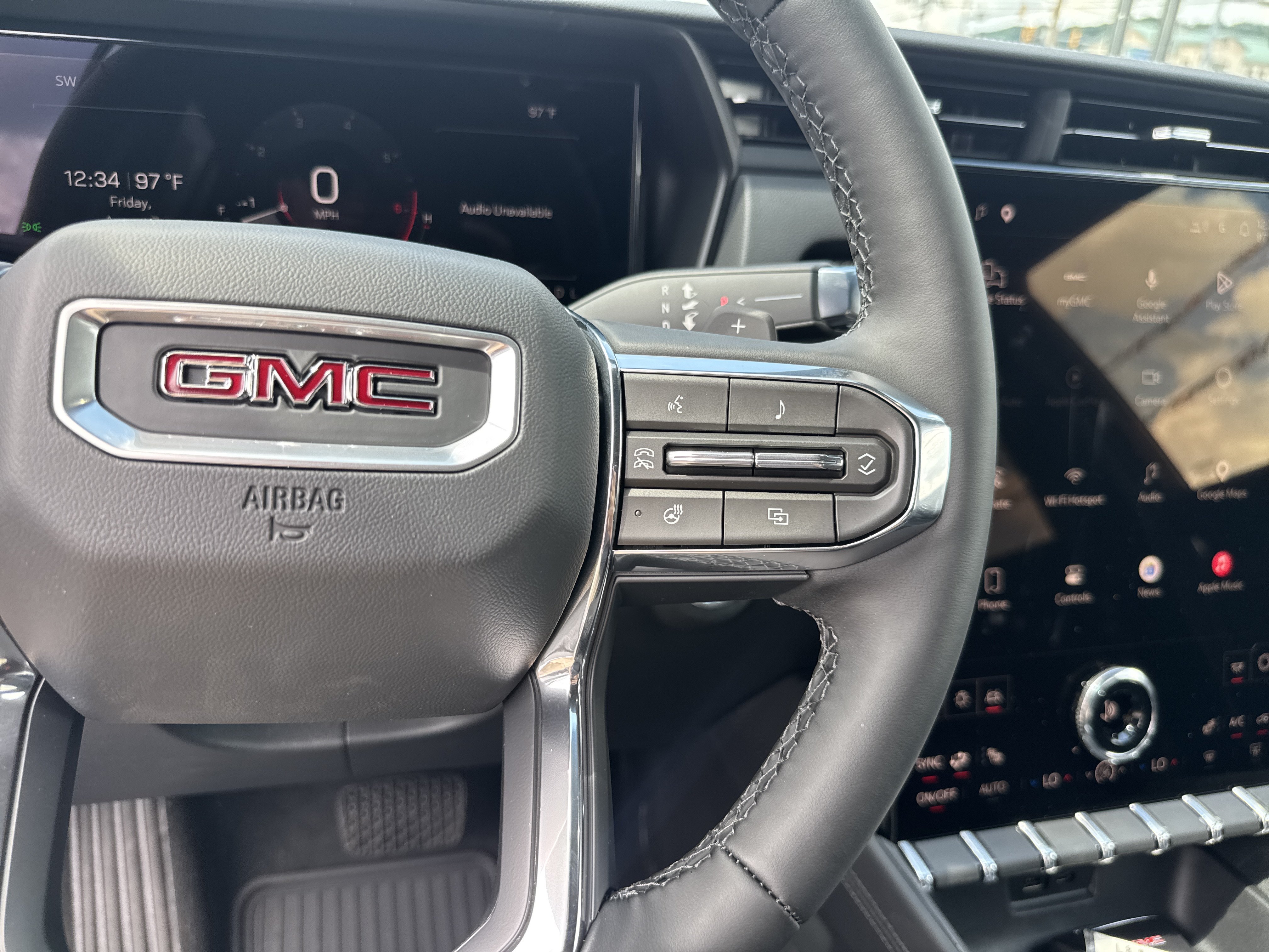 New 2027 GMC Terrain Elevation w/ Elevation Premium Package AWD/4WD image 19