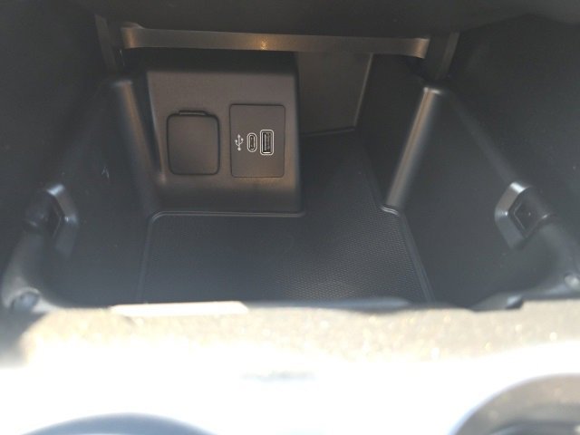 New 2025 Ford Explorer ST-Line w/ Premium Package image 16