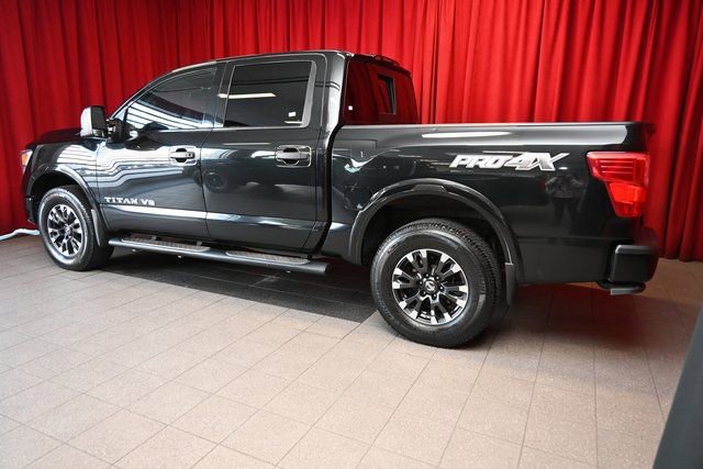 Used 2019 Nissan Titan PRO-4X w/ Pro-4x Convenience Package image 2