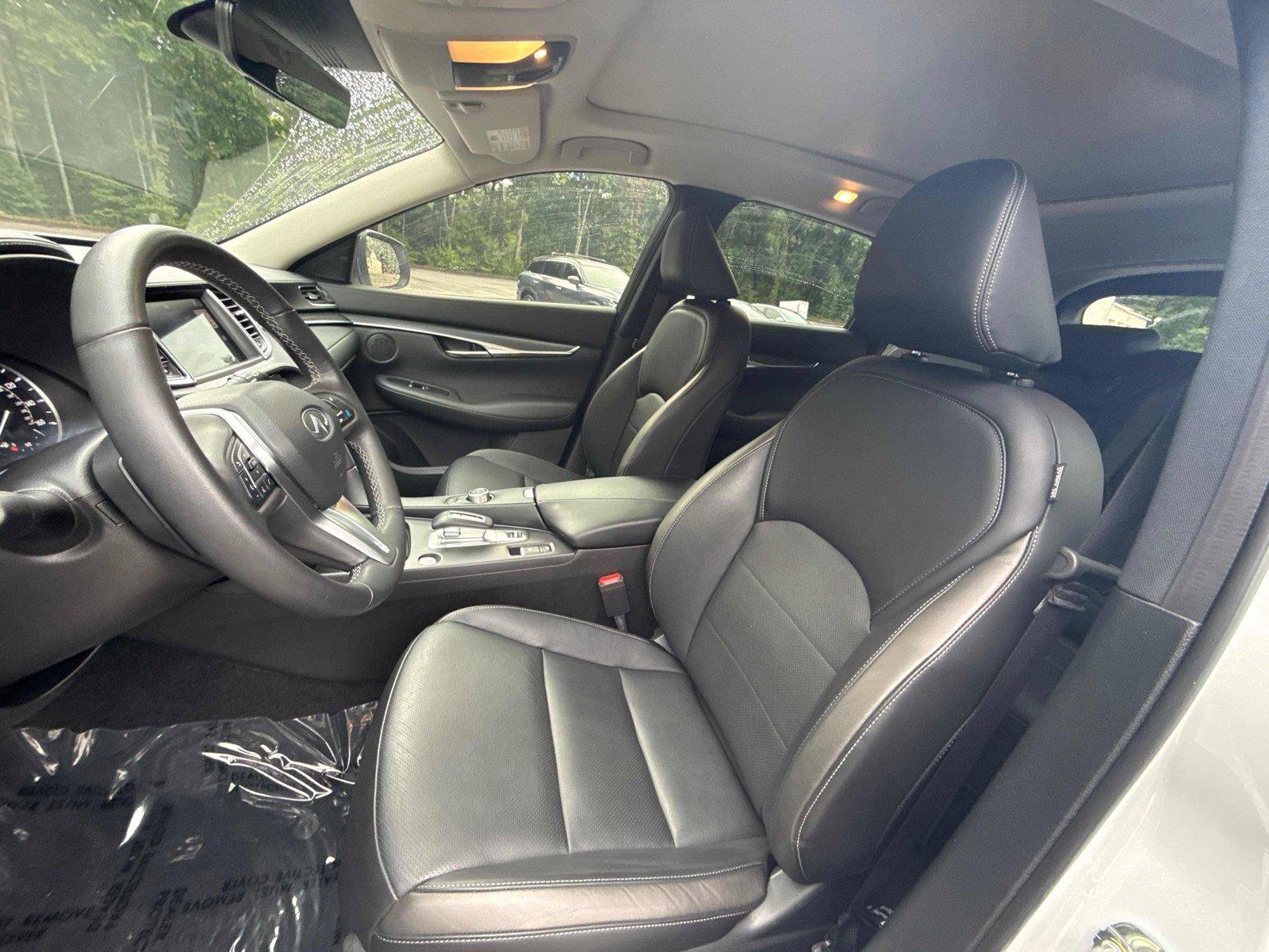 Used 2025 INFINITI QX50 Luxe AWD/4WD image 11
