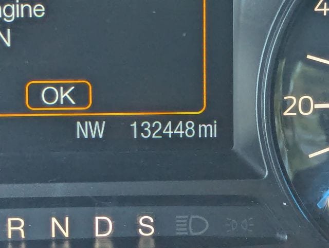 Used 2016 Ford Explorer XLT FWD image 33