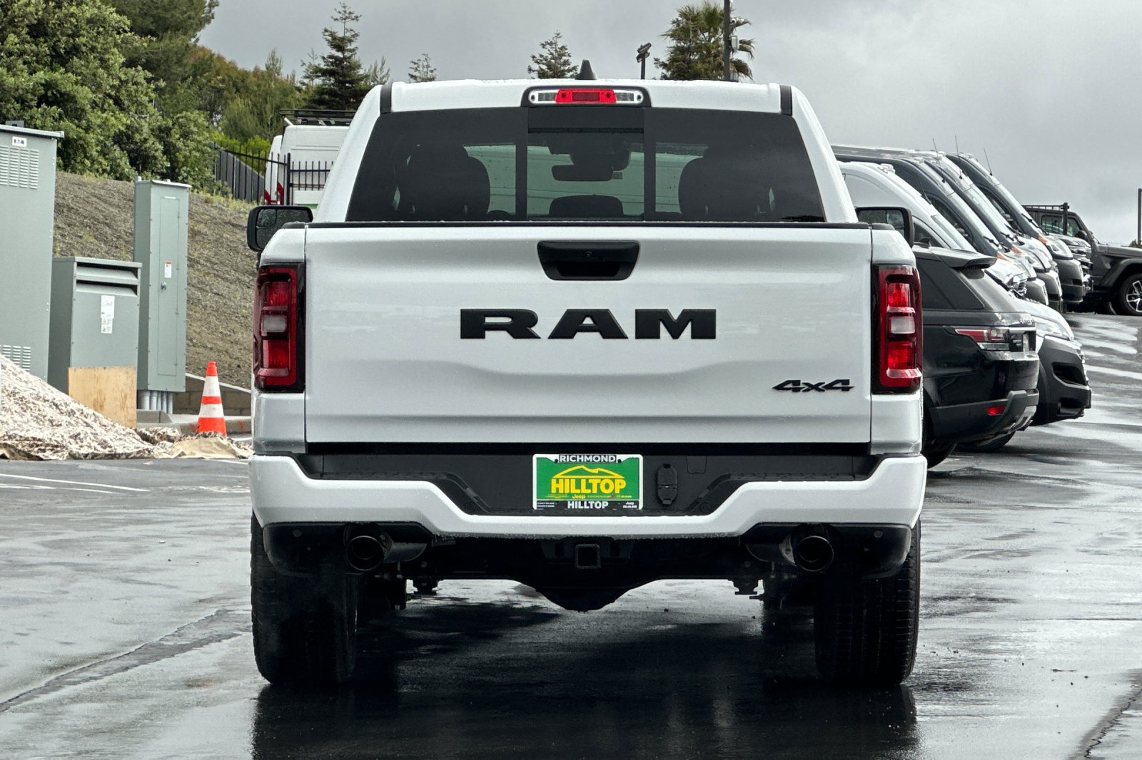 New 2026 RAM 1500 Express AWD/4WD image 5