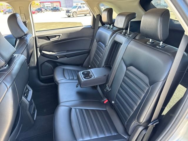 Used 2023 Ford Edge SEL image 18