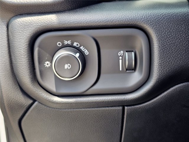 New 2026 RAM 3500 Tradesman AWD/4WD image 45