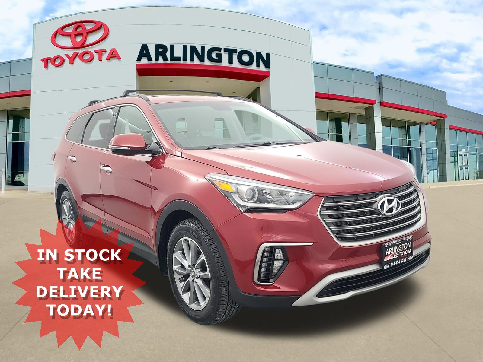 Used 2018 Hyundai Santa Fe SE w/ SE Premium Package 02