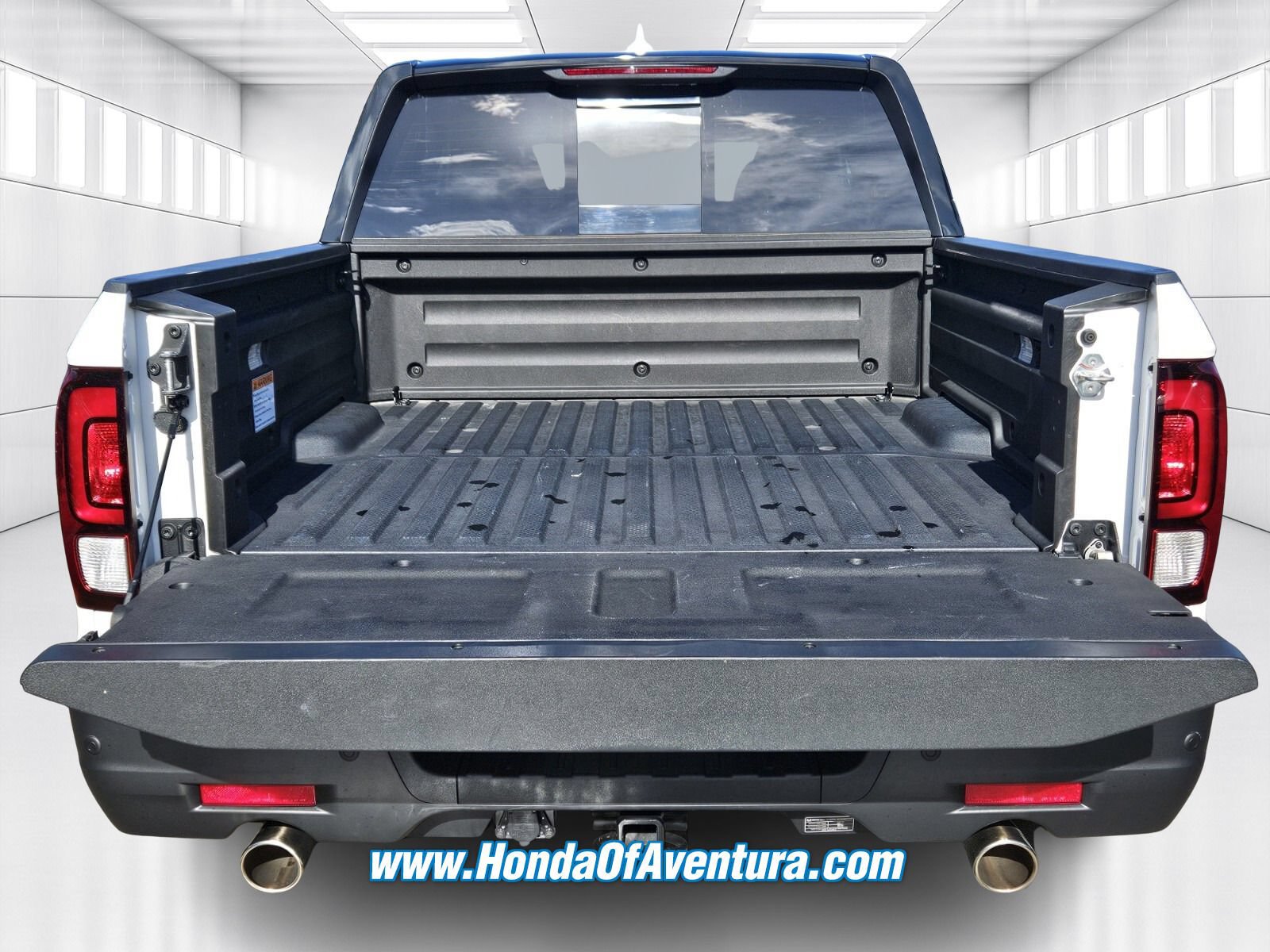 Used 2024 Honda Ridgeline TrailSport image 3