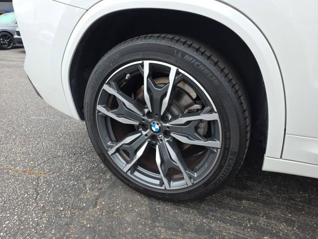 Used 2022 BMW X3 sDrive30i w/ M Sport Package 2 RWD image 17