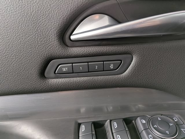Certified 2025 Cadillac XT4 Premium Luxury FWD image 7