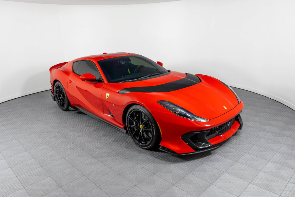 Used 2023 Ferrari 812 Competizione RWD image 70