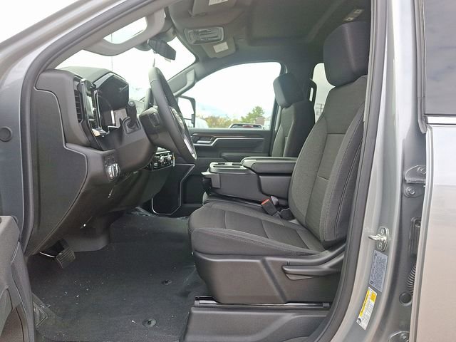 New 2026 GMC Sierra 2500 SLE image 7