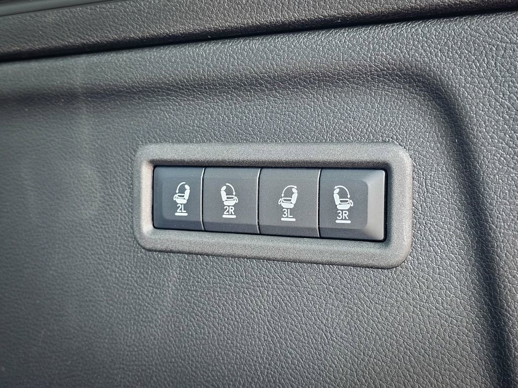 New 2026 Jeep Grand Wagoneer L 4WD image 43