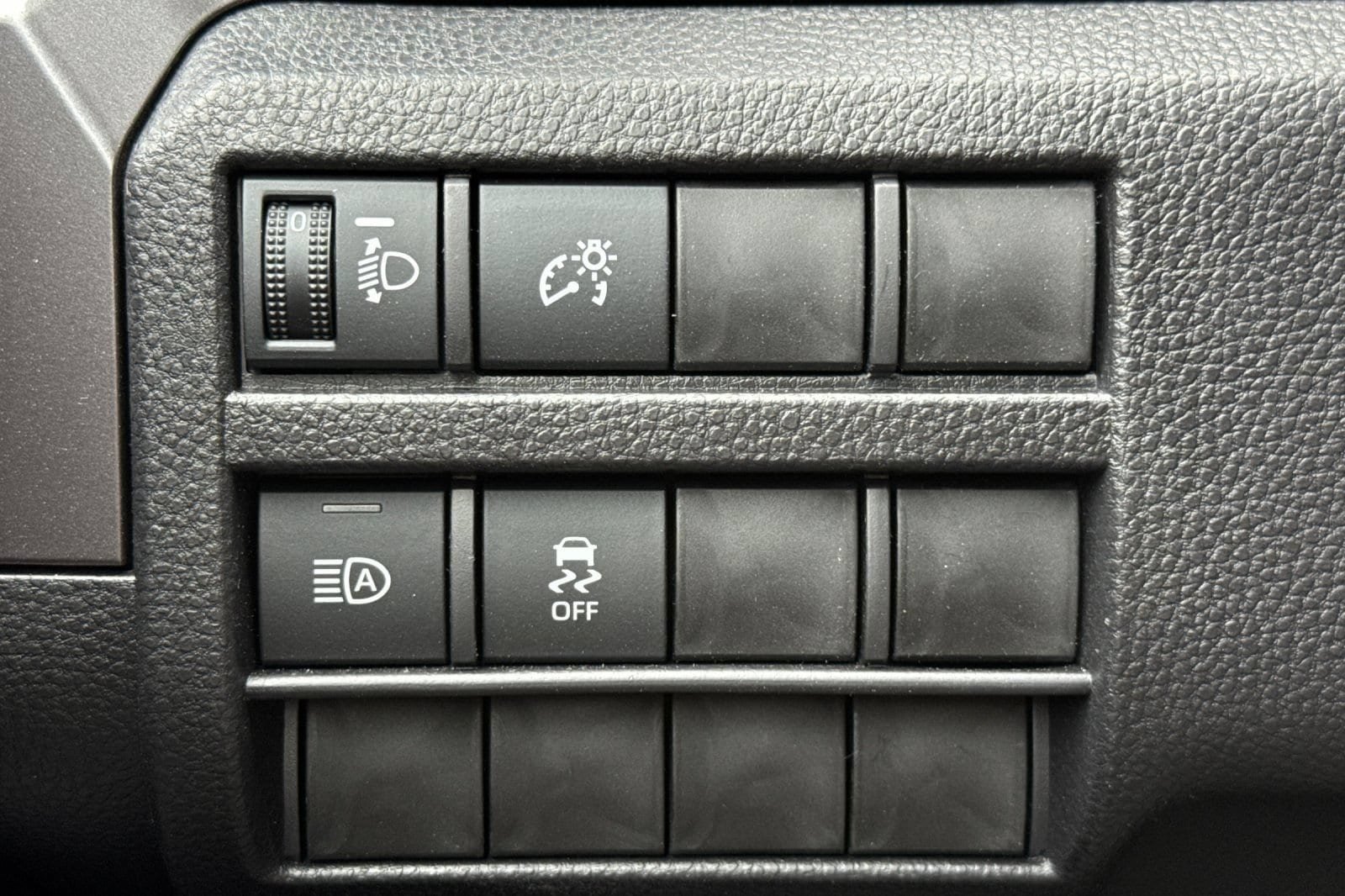 New 2026 Toyota Tacoma SR5 RWD image 29