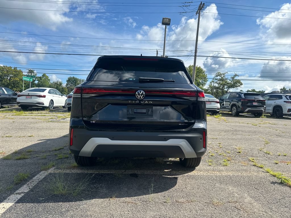 New 2026 Volkswagen Tiguan SE AWD/4WD image 3