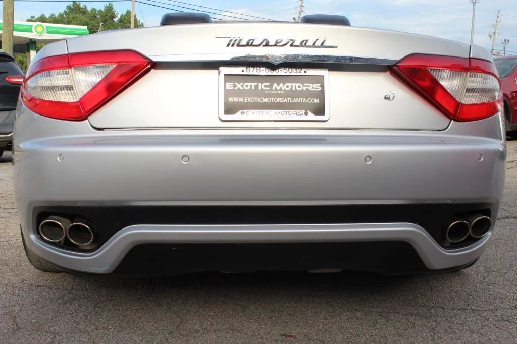Used 2011 Maserati GranTurismo Convertible RWD image 9
