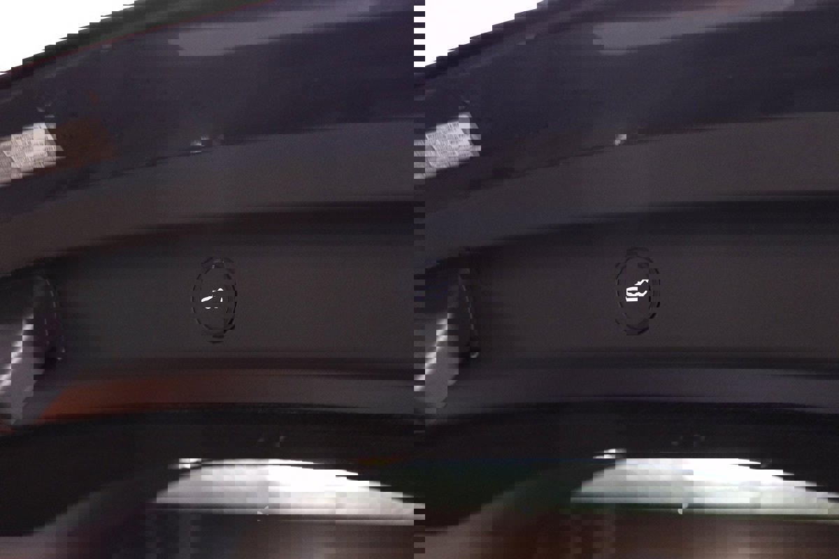 Used 2021 Tesla Model Y Long Range image 54