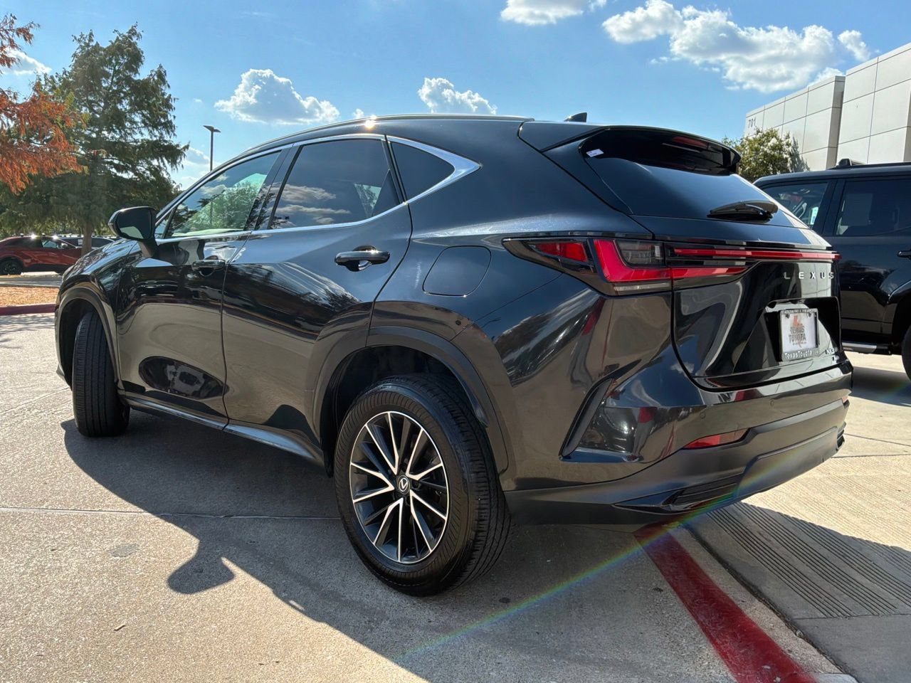 Used 2024 Lexus NX 350 AWD image 8