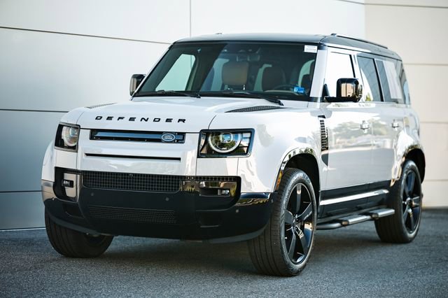 New 2026 Land Rover Defender 110 X-Dynamic SE