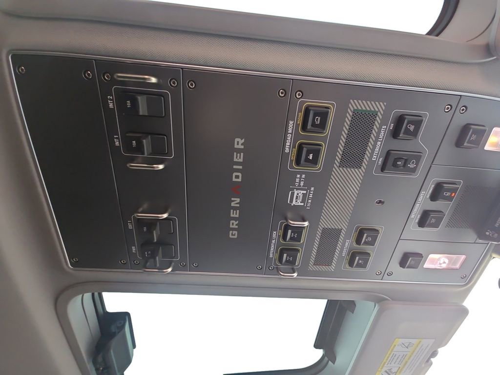 Used 2024 INEOS Grenadier Fieldmaster Edition image 20