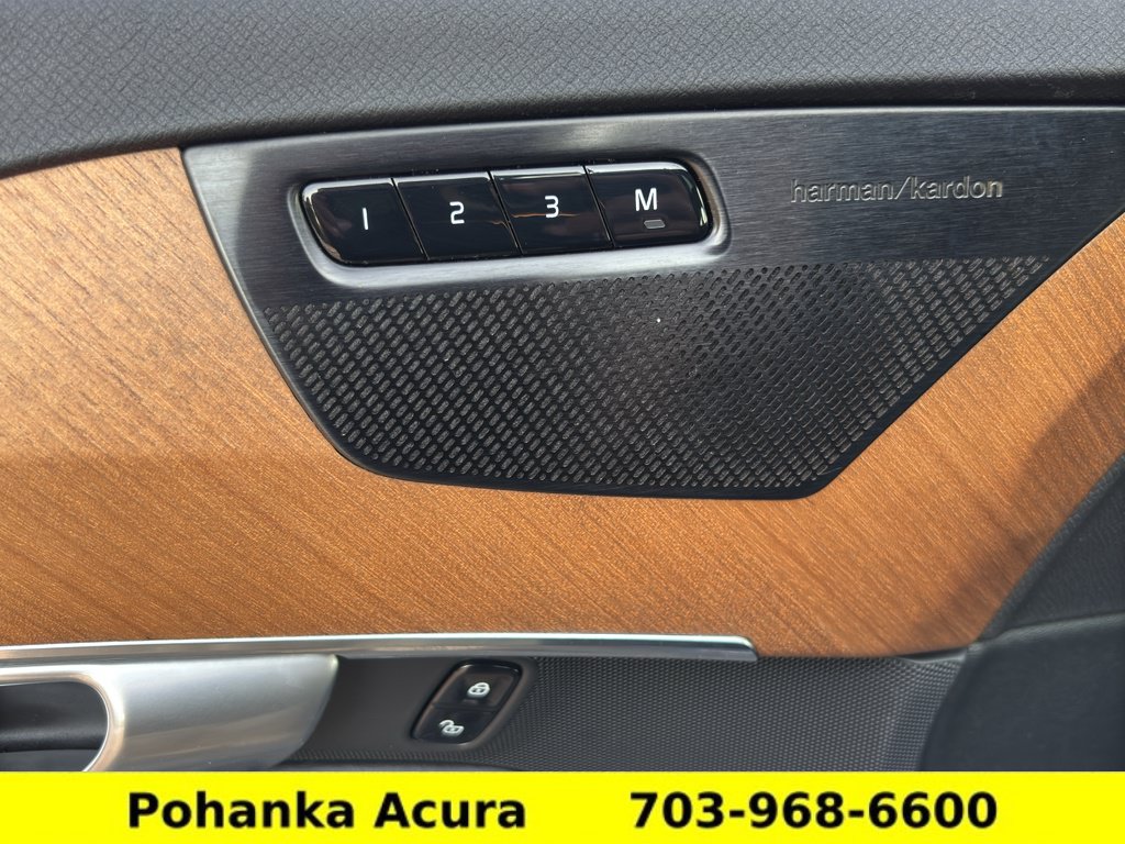 Used 2024 Volvo XC90 B6 Plus w/ Protection Package Premier AWD/4WD image 23