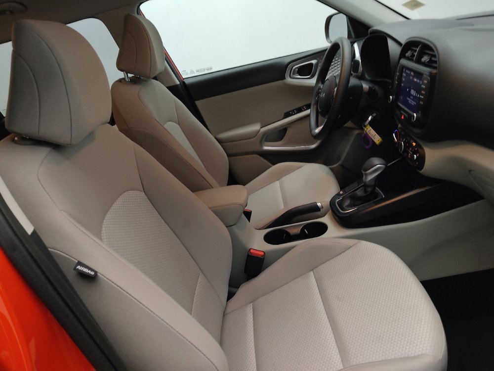 Used 2022 Kia Soul LX FWD image 21