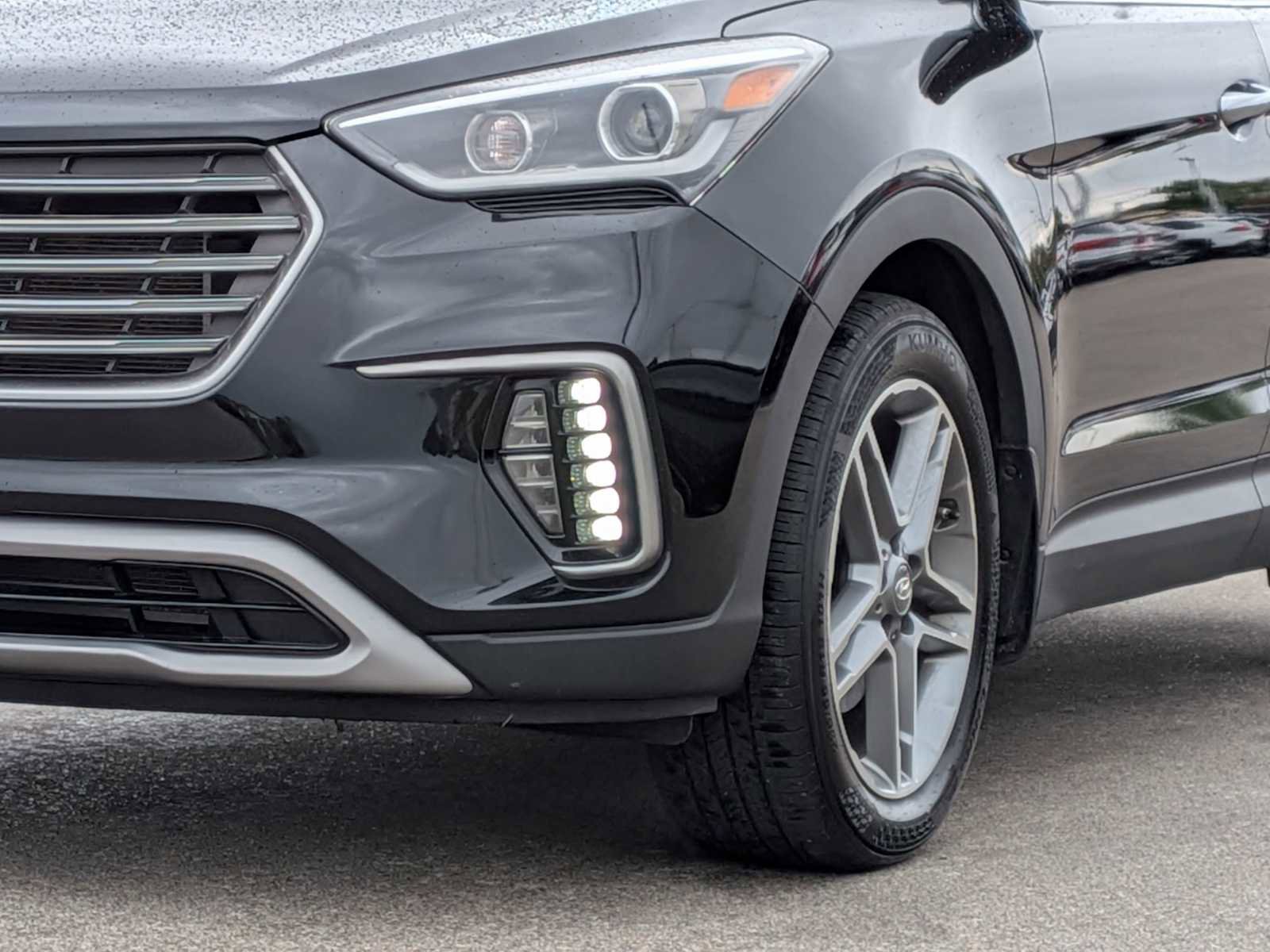 Used 2018 Hyundai Santa Fe AWD w/ SE Ultimate Tech Package 03 image 11