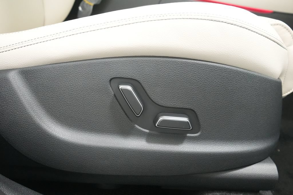 New 2026 Genesis GV70 2.5T AWD/4WD image 27