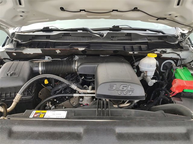 Certified 2022 RAM 1500 Classic SLT w/ Electronics Group image 31