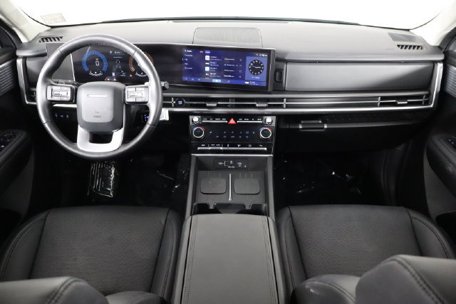 Used 2026 Hyundai Santa Fe SEL FWD image 12
