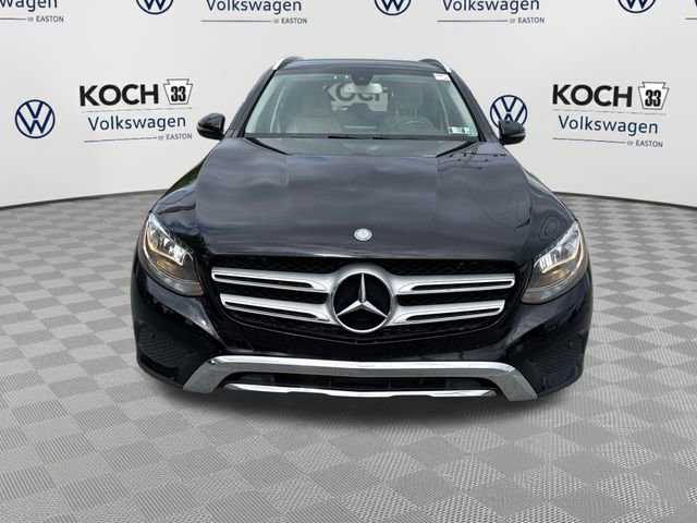 Used 2017 Mercedes-Benz GLC 300 4MATIC image 2