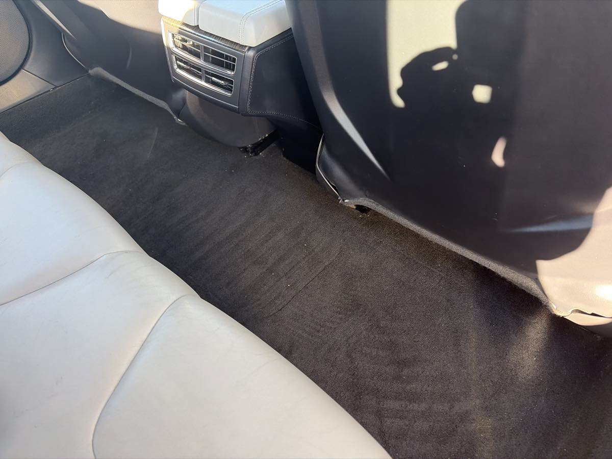 Used 2012 Tesla Model S RWD image 26