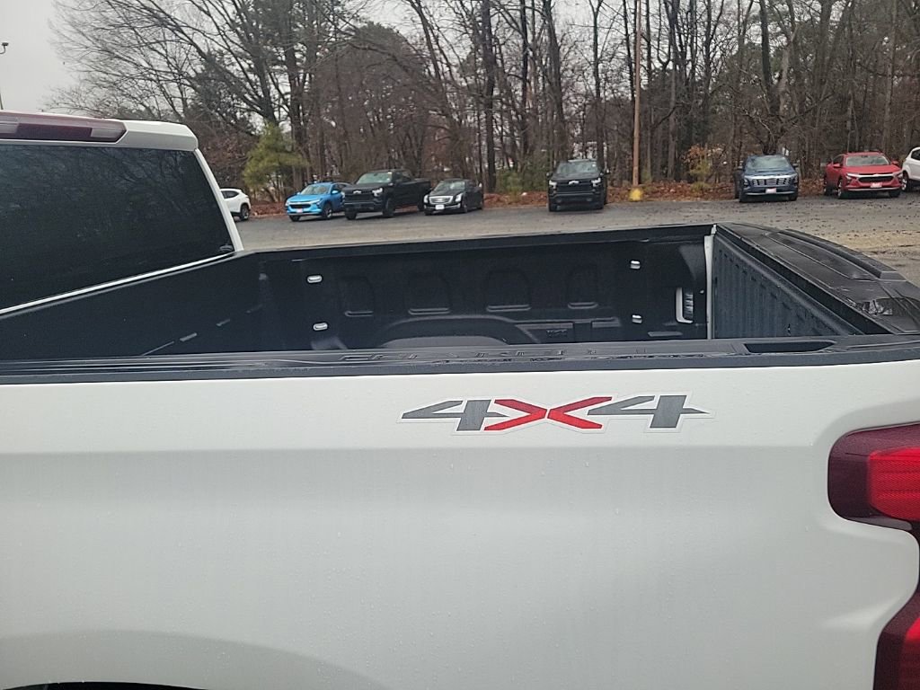 Used 2021 Chevrolet Silverado 1500 LT image 16