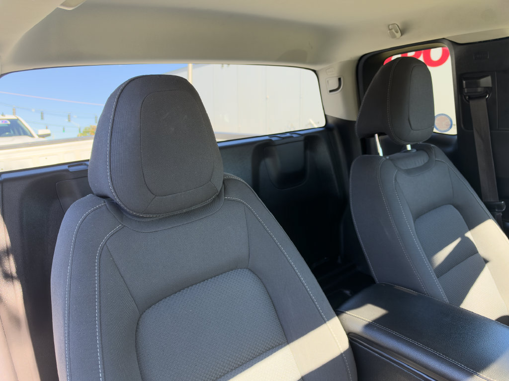 Used 2022 Chevrolet Colorado LT w/ Fleet Safety Package RWD image 12