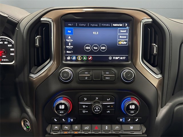 Used 2020 Chevrolet Silverado 1500 High Country w/ Technology Package image 17