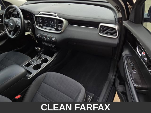 Used 2018 Kia Sorento LX image 7