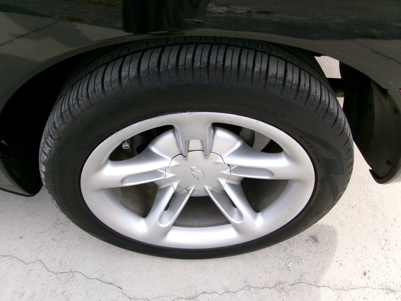 Used 2003 Chevrolet SSR w/ Preferred Equipment Group image 9