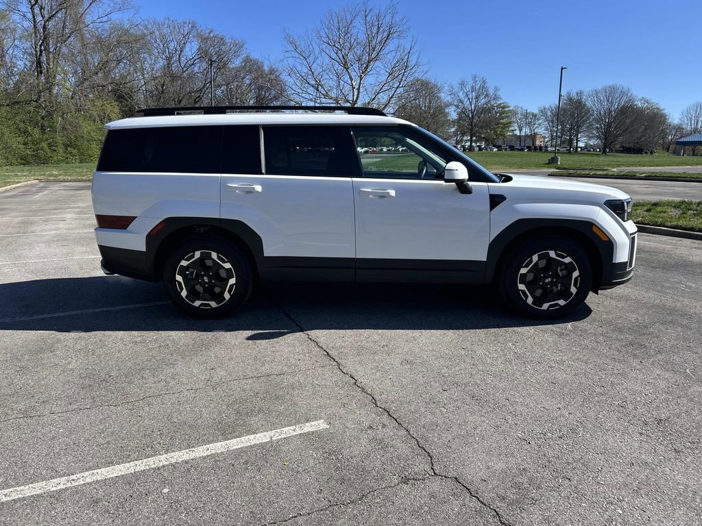 Used 2025 Hyundai Santa Fe SEL image 8