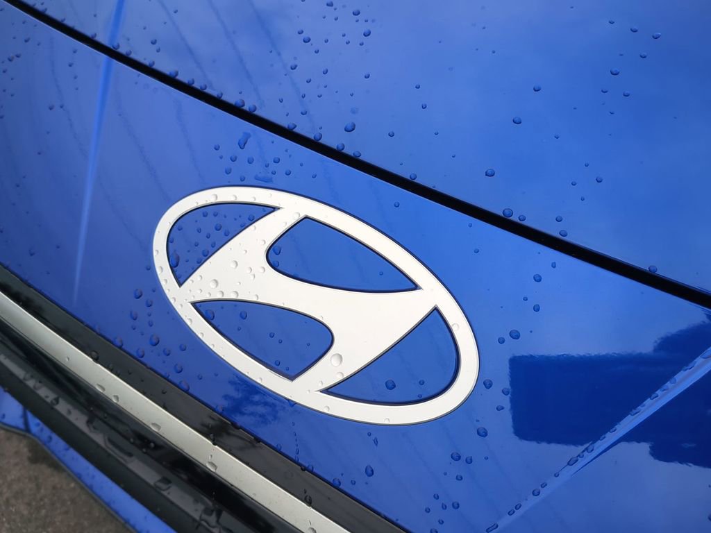 New 2026 Hyundai Elantra Limited image 13