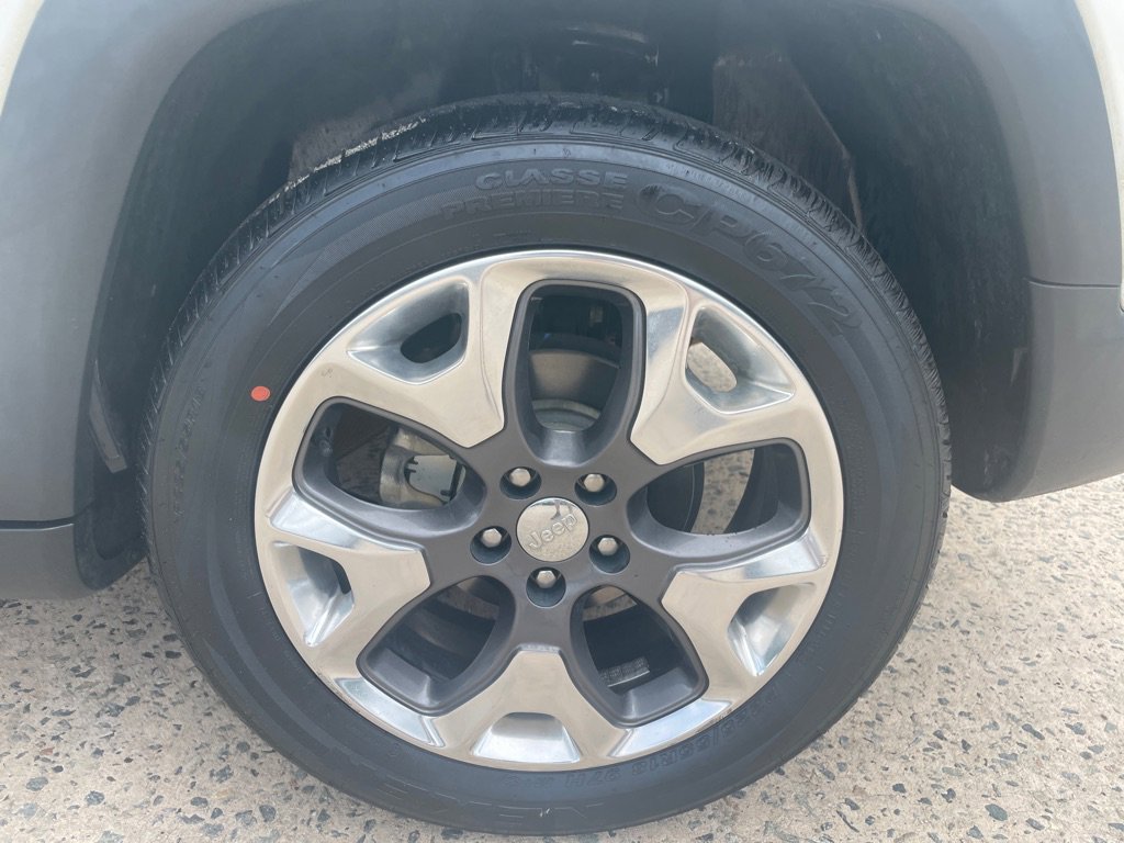 Used 2020 Jeep Compass Limited image 10