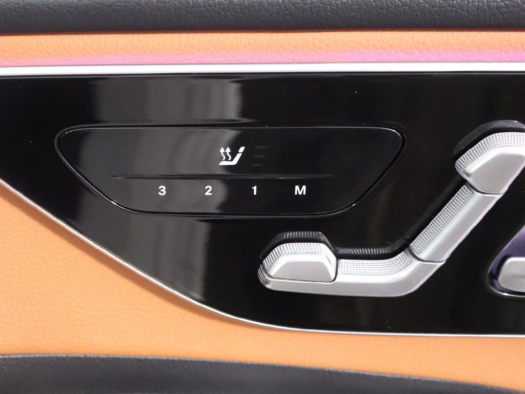 Used 2023 Mercedes-Benz C 300 4MATIC Sedan w/ Exclusive Trim Package image 38