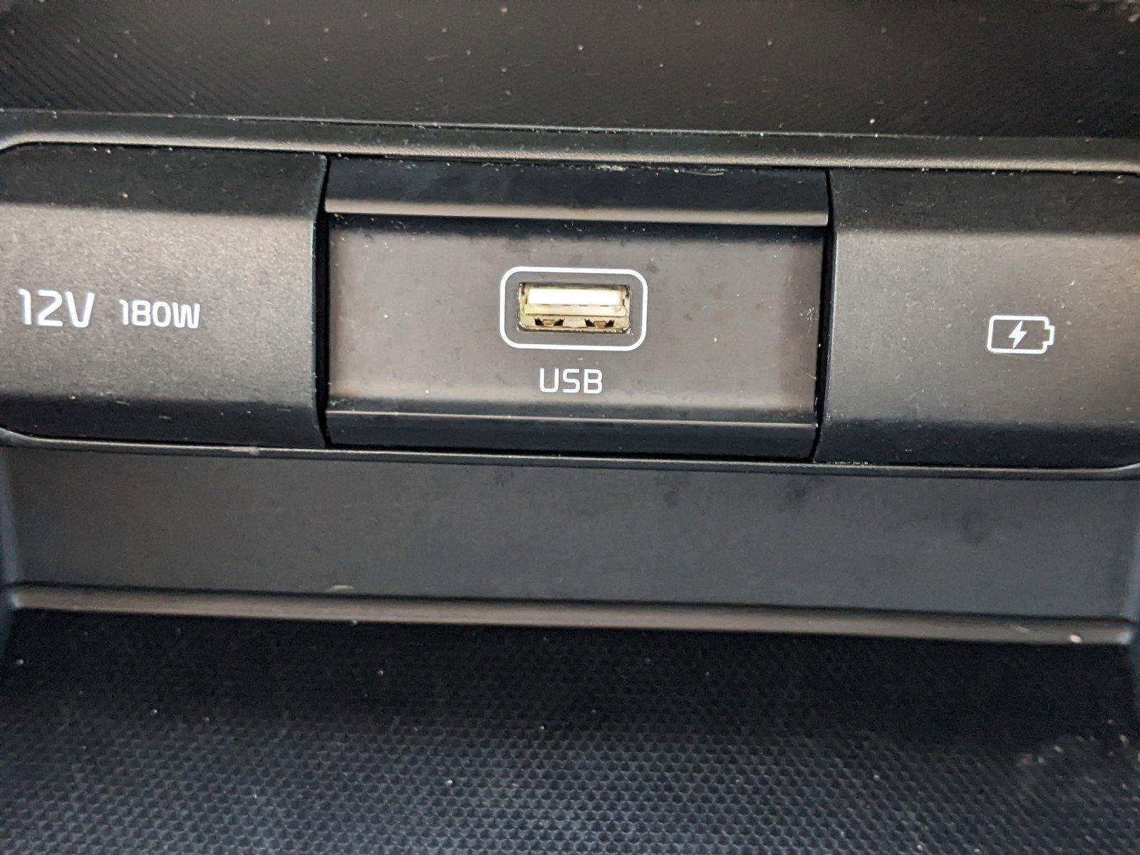 Used 2020 Kia Telluride LX image 52