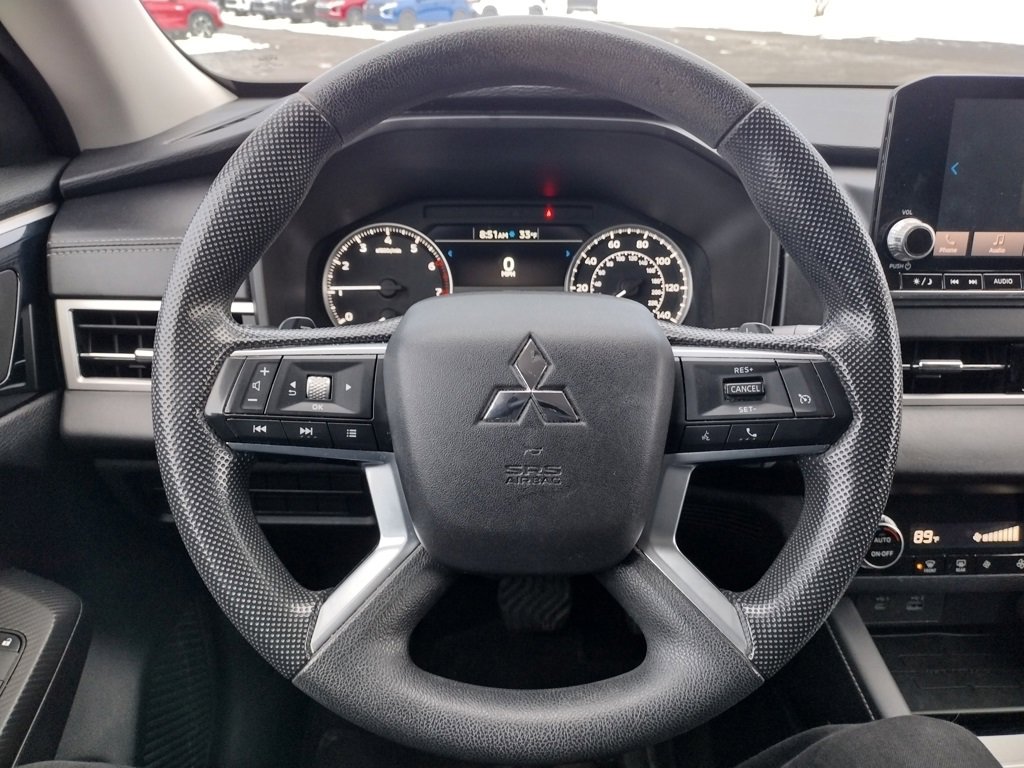 Used 2022 Mitsubishi Outlander ES image 6