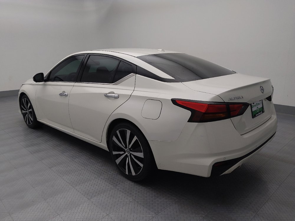 Used 2019 Nissan Altima 2.5 Platinum image 3