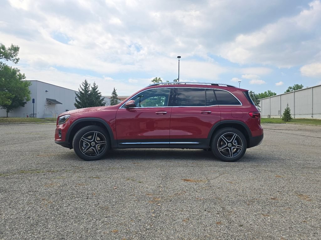 New 2026 Mercedes-Benz GLB 250 4MATIC image 13