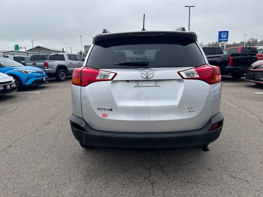 Used 2014 Toyota RAV4 LE image 6